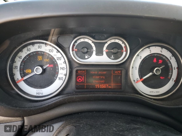 2014 FIAT 500L Trekking with VIN ZFBCFADH4EZ010618, listed as a Copart auction lot 86151684 with 191,567 mi miles and Clean Title. Bid and sale history available at DreamBid. Image 9.