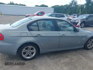 2008 BMW 3 Series 328xi with VIN WBAVC73578KP38226, listed as a IAAI auction lot 42517346 with 170,665 mi miles and . Bid and sale history available at DreamBid. Image 13.