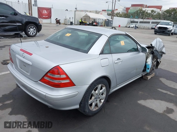 2003 Mercedes-Benz SLK 230 Kompressor with VIN WDBKK49F83F292238, listed as a IAAI auction lot 41874236 with Not Provided miles and . Bid and sale history available at DreamBid. Image 4.