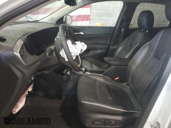 2024 Buick Encore GX Avenir with VIN KL4AMGSL5RB150447, listed as a Copart auction lot 42165435 with 15,694 mi miles and Salvage title. Bid and sale history available at DreamBid. Image 7.