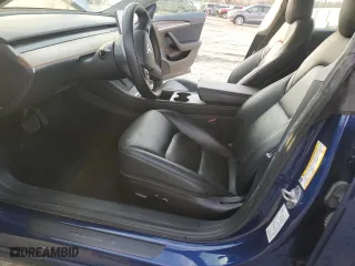 2022 Tesla Model 3 with VIN 5YJ3E1EA2NF192083, listed as a Copart auction lot 43633985 with 0 mi miles and Salvage Title. Bid and sale history available at carsss.com. Image 7.