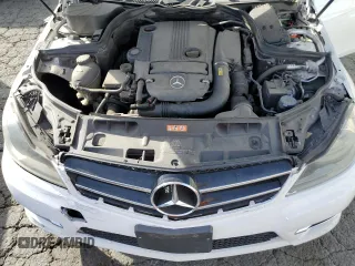 2014 Mercedes-Benz C 250 with VIN WDDGJ4HBXEG297100, listed as a Copart auction lot 85820664 with 146,605 mi miles and Clean Title. Bid and sale history available at DreamBid. Image 11.