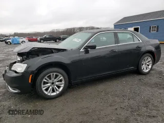 2018 Chrysler 300 Touring L with VIN 2C3CCAAG7JH168287, listed as a Copart auction lot 82120964 with 315,949 mi miles and Salvage Title. Bid and sale history available at carsss.com. Image 1.