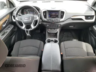 2021 GMC Terrain SLE z VIN 3GKALMEV2ML382374, wystawiony jako Copart lot #60598425 z przebiegiem 52 347 mil mil oraz Szkoda całkowita • Salvage title. Historia ofert i sprzedaży dostępna na DreamBid. Obrazek 8.
