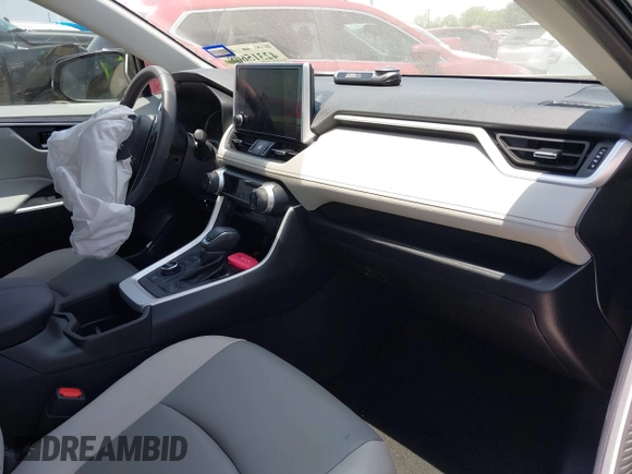 2024 Toyota RAV4 Hybrid XLE Premium with VIN 4T3B6RFV9RU169117, listed as a IAAI auction lot 42315608 with 29,069 mi miles and . Bid and sale history available at DreamBid. Image 5.