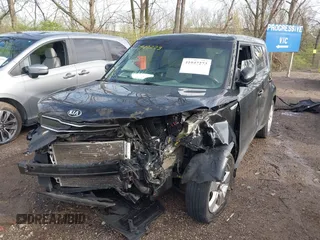 2019 Kia Soul with VIN KNDJN2A22K7685873, listed as a IAAI auction lot 41947273 with 58,560 mi miles and . Bid and sale history available at DreamBid. Image 2.