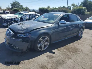 2010 Audi S4 Premium Plus with VIN WAUBGAFL5AA125662, listed as a Copart auction lot 68814494 with 101,519 mi miles and Salvage Title. Bid and sale history available at carsss.com. Image 1.