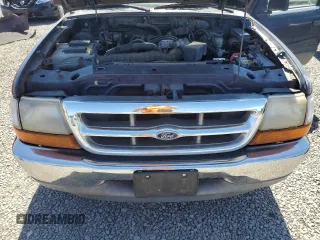 2000 Ford Ranger XL with VIN 1FTYR14V0YPC18463, listed as a Copart auction lot 55882765 with 115,395 mi miles and Clean Title. Bid and sale history available at carsss.com. Image 11.