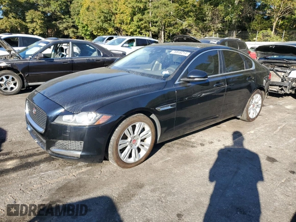 2017 Jaguar XF 35t Premium with VIN SAJBD4BV6HCY29471, listed as a Copart auction lot 76846214 with 101,090 mi miles and Clean Title. Bid and sale history available at carsss.com. Image 1.