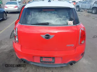2012 MINI Countryman S with VIN WMWZC5C54CWM13041, listed as a IAAI auction lot 42244303 with 139,733 mi miles and . Bid and sale history available at DreamBid. Image 16.