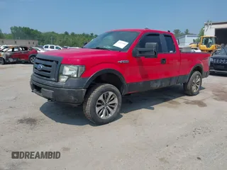 2010 Ford F-150 XL z VIN 1FTEX1EW7AFA76074, wystawiony jako IAAI lot #42437490 z przebiegiem 210 111 mil mil oraz . Historia ofert i sprzedaży dostępna na DreamBid. Obrazek 17.