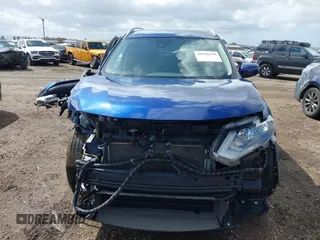 2020 Nissan Rogue SV with VIN JN8AT2MT0LW041231, listed as a IAAI auction lot 41928259 with 44,670 mi miles and . Bid and sale history available at carsss.com. Image 13.