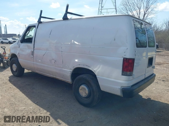 2004 Ford Econoline Cargo Commercial with VIN 1FTNE24W34HA52697, listed as a IAAI auction lot 41919725 with 107,931 mi miles and . Bid and sale history available at carsss.com. Image 3.