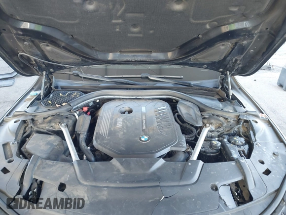2019 BMW 7 Series 740i with VIN WBA7E2C58KB218419, listed as a IAAI auction lot 41831080 with 97,752 mi miles and . Bid and sale history available at DreamBid. Image 10.