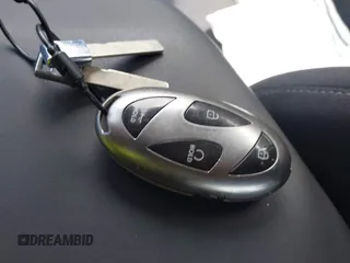 2024 Hyundai Sonata SEL z VIN KMHL64JA3RA398298, wystawiony jako IAAI lot #42462477 z przebiegiem 21 843 mil mil oraz . Historia ofert i sprzedaży dostępna na DreamBid. Obrazek 11.