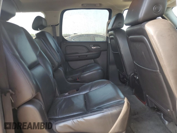 2007 Cadillac Escalade ESV z VIN 1GYFK66817R353397, wystawiony jako Copart lot #56756595 z przebiegiem 95 930 mil mil oraz Szkoda całkowita • Salvage title. Historia ofert i sprzedaży dostępna na DreamBid. Obrazek 11.