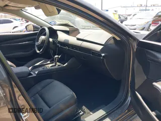2021 Mazda 3 Preferred with VIN JM1BPACL1M1317639, listed as a IAAI auction lot 41939340 with 51,195 mi miles and . Bid and sale history available at DreamBid. Image 5.