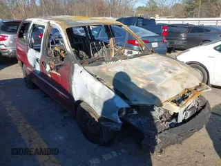 2005 Kia Sedona LX with VIN KNDUP132156730729, listed as a IAAI auction lot 41327725 with 1 mi miles. Bid and sale history available at carsss.com. Image 1.