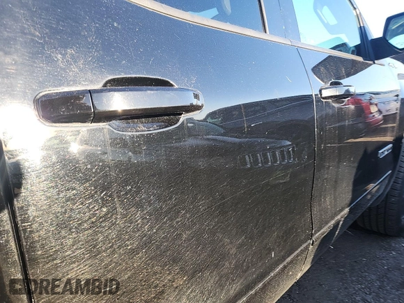 2018 GMC Sierra 1500 SLE z VIN 1GTV2MEC7JZ355593, wystawiony jako IAAI lot #42575783 z przebiegiem 172 588 mil mil oraz . Historia ofert i sprzedaży dostępna na DreamBid. Obrazek 13.