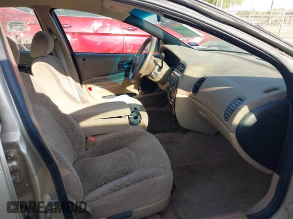 1998 Chrysler Concorde LX with VIN 2C3HD46R9WH220931, listed as a IAAI auction lot 41938445 with 104,703 mi miles and . Bid and sale history available at DreamBid. Image 5.