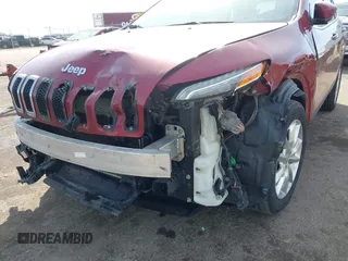 2015 Jeep Cherokee Limited with VIN 1C4PJMDSXFW577462, listed as a IAAI auction lot 41788083 with 155,120 mi miles and . Bid and sale history available at DreamBid. Image 6.