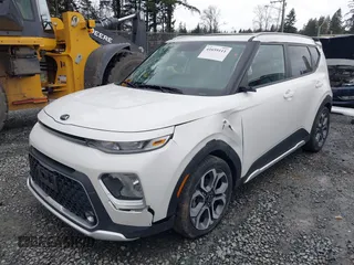 2020 Kia Soul LX with VIN KNDJ23AUXL7037845, listed as a IAAI auction lot 41659111 with 50,231 mi miles. Bid and sale history available at carsss.com. Image 2.