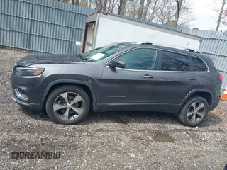 2019 Jeep Cherokee Limited with VIN 1C4PJMDX1KD246383, listed as a IAAI auction lot 41964483 with 75,480 mi miles and . Bid and sale history available at DreamBid. Image 14.