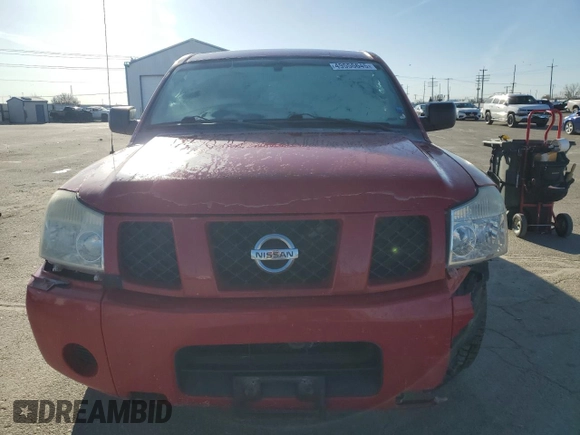 2006 Nissan Titan SE z VIN 1N6AA07A36N556439, wystawiony jako Copart lot #49556645 z przebiegiem 258 089 mil mil oraz Szkoda całkowita • Salvage title. Historia ofert i sprzedaży dostępna na DreamBid. Obrazek 5.