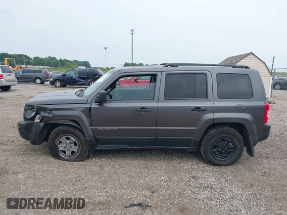 2017 Jeep Patriot Sport SE with VIN 1C4NJPBA0HD118393, listed as a IAAI auction lot 42481719 with 159,602 mi miles and . Bid and sale history available at DreamBid. Image 15.