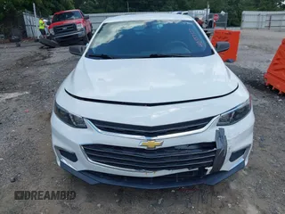 2016 Chevrolet Malibu LS z VIN 1G1ZB5ST1GF210886, wystawiony jako IAAI lot #42557333 z przebiegiem 46 829 mil mil oraz . Historia ofert i sprzedaży dostępna na DreamBid. Obrazek 12.