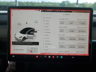 2023 Tesla Model 3 z VIN 5YJ3E1EA1PF543214, wystawiony jako Copart lot #53953185 z przebiegiem 41 701 mil mil oraz Szkoda całkowita • Salvage title. Historia ofert i sprzedaży dostępna na DreamBid. Obrazek 9.
