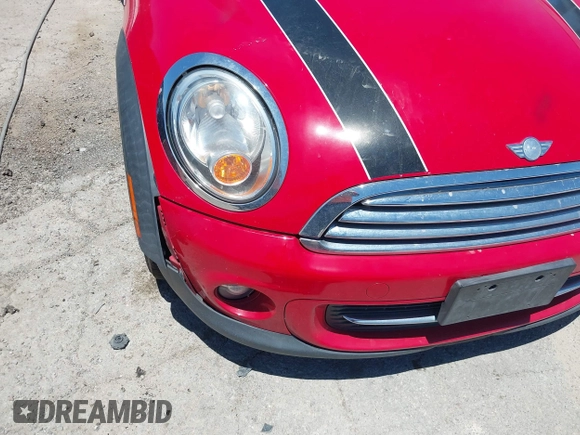 2011 MINI Hardtop with VIN WMWSU3C59BT097994, listed as a IAAI auction lot 42830893 with 138,074 mi miles and . Bid and sale history available at DreamBid. Image 6.
