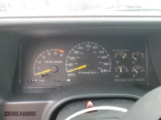 1996 Chevrolet Tahoe with VIN 1GNEK13R9TJ359434, listed as a Copart auction lot 51367105 with 257,669 mi miles and Clean Title. Bid and sale history available at carsss.com. Image 9.