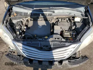 2011 Toyota Sienna XLE with VIN 5TDDK3DC5BS029513, listed as a Copart auction lot 60930395 with 234,226 mi miles and Salvage title. Bid and sale history available at DreamBid. Image 12.
