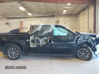 2021 Chevrolet Silverado 1500 LT with VIN 3GCUYDED4MG215721, listed as a IAAI auction lot 42034374 with 61,089 mi miles and . Bid and sale history available at DreamBid. Image 13.