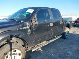 2014 Ford F-150 XL z VIN 1FTFW1EF6EFA90450, wystawiony jako IAAI lot #41227403 z przebiegiem 207 721 mil mil oraz . Historia ofert i sprzedaży dostępna na DreamBid. Obrazek 6.