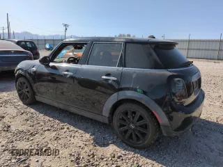 2015 MINI Hardtop 4 Door with VIN WMWXS5C51FT827202, listed as a Copart auction lot 59226065 with 130,647 mi miles and Salvage title. Bid and sale history available at DreamBid. Image 2.