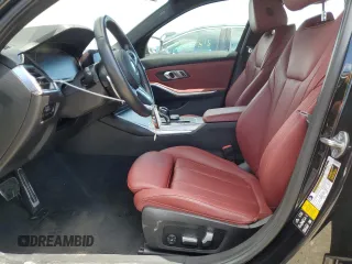 2022 BMW 3 Series 330i xDrive z VIN 3MW5R7J04N8C48281, wystawiony jako Copart lot #53511495 z przebiegiem 24 542 mil mil oraz Czysty tytuł • Clean title. Historia ofert i sprzedaży dostępna na DreamBid. Obrazek 7.