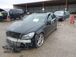 2013 Mercedes-Benz C-Class C 250 Sport with VIN WDDGF4HB3DA783072, listed as a IAAI auction lot 41948220 with 1 mi miles. Bid and sale history available at carsss.com. Image 6.
