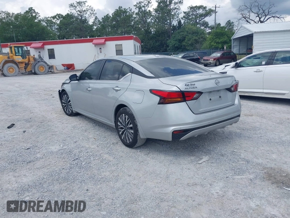 2024 Nissan Altima SV с VIN 1N4BL4DV8RN427073, выставлен на аукционе IAAI как лот 42152075 с пробегом 10 175 миль миль и . История ставок и продаж доступна на DreamBid. Изображение 3.