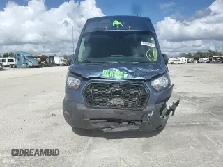 2024 Ford Transit Cargo with VIN 1FTRU8XG8RKA15196, listed as a Copart auction lot 84198984 with 12,267 mi miles and Salvage Title. Bid and sale history available at DreamBid. Image 12.