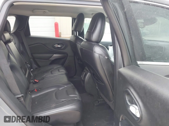 2021 Jeep Cherokee Latitude Lux with VIN 1C4PJLMX2MD211624, listed as a IAAI auction lot 42289546 with 170,255 mi miles and . Bid and sale history available at DreamBid. Image 8.
