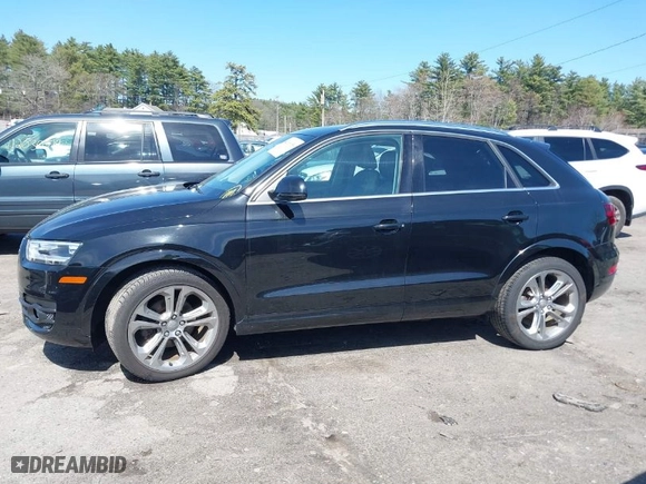 2015 Audi Q3 2.0T Premium Plus with VIN WA1EFCFS8FR008411, listed as a IAAI auction lot 42000959 with 54,840 mi miles. Bid and sale history available at carsss.com. Image 14.