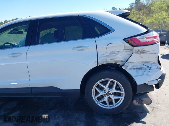 2024 Ford Edge SEL with VIN 2FMPK4J97RBA81681, listed as a IAAI auction lot 41794246 with 38,615 mi miles. Bid and sale history available at carsss.com. Image 6.