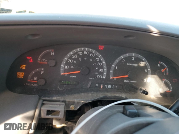 2002 Ford F-150 XLT with VIN 1FTRW08L82KE27440, listed as a Copart auction lot 76366864 with 253,433 mi miles and Clean Title. Bid and sale history available at carsss.com. Image 9.