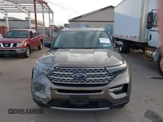 2021 Ford Explorer Limited with VIN 1FMSK8FH2MGB77611, listed as a IAAI auction lot 41951777 with 70,550 mi miles. Bid and sale history available at carsss.com. Image 12.