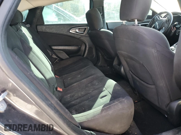 2015 Chrysler 200 Limited z VIN 1C3CCCAB6FN602665, wystawiony jako Copart lot #89352355 z przebiegiem 113 510 mil mil oraz Szkoda całkowita • Salvage title. Historia ofert i sprzedaży dostępna na DreamBid. Obrazek 10.