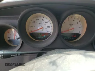 2006 Dodge Magnum z VIN 2D4FV47T66H310079, wystawiony jako Copart lot #70751504 z przebiegiem 112 552 mil mil oraz Szkoda całkowita • Salvage title. Historia ofert i sprzedaży dostępna na DreamBid. Obrazek 9.