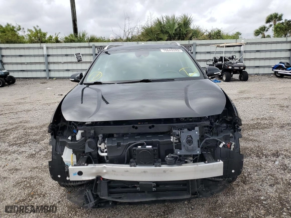 2020 Kia Niro EV EX Premium with VIN KNDCE3LG0L5031927, listed as a Copart auction lot 82005074 with 23,602 mi miles and Non Repairable. Bid and sale history available at carsss.com. Image 5.