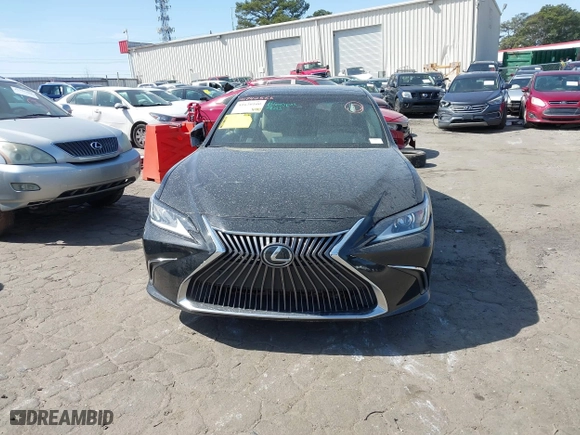 2019 Lexus ES with VIN 58ABZ1B19KU026736, listed as a IAAI auction lot 41742555 with 72,563 mi miles. Bid and sale history available at carsss.com. Image 12.
